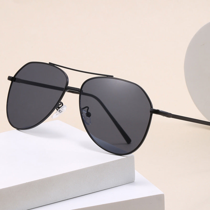 Damen trendige Aviator Sonnenbrille mit dezentem Farbverlauf Brehn