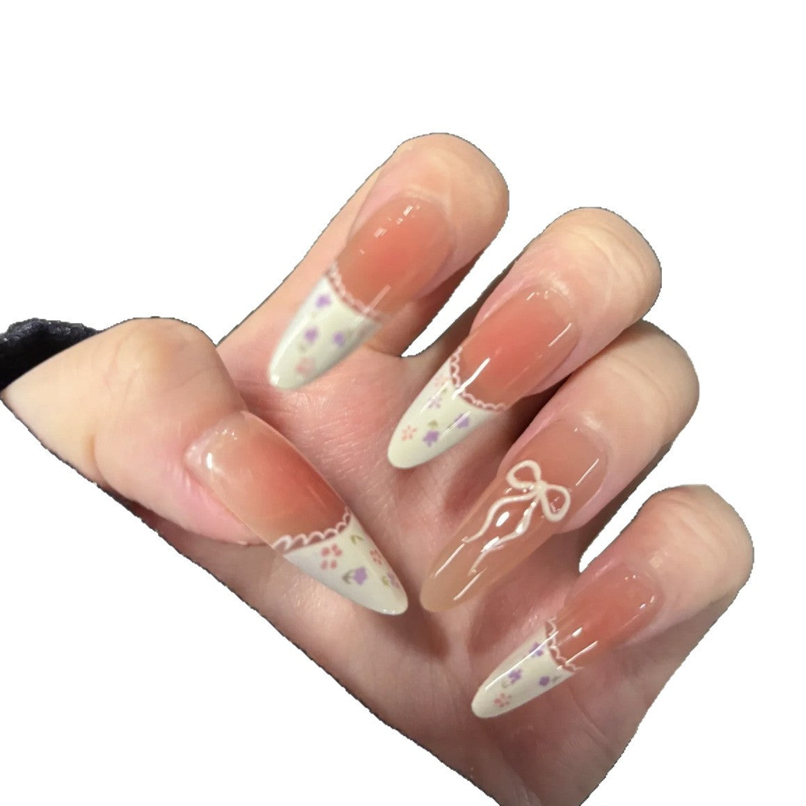 Blumenverzierte Press-On Nagelset Brehn