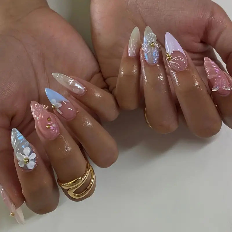 Künstlerische 3D Muschel-inspirierte Press-On Nagelkunst Brehn