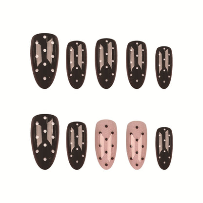 Künstlerische geometrische Nagelspitzen