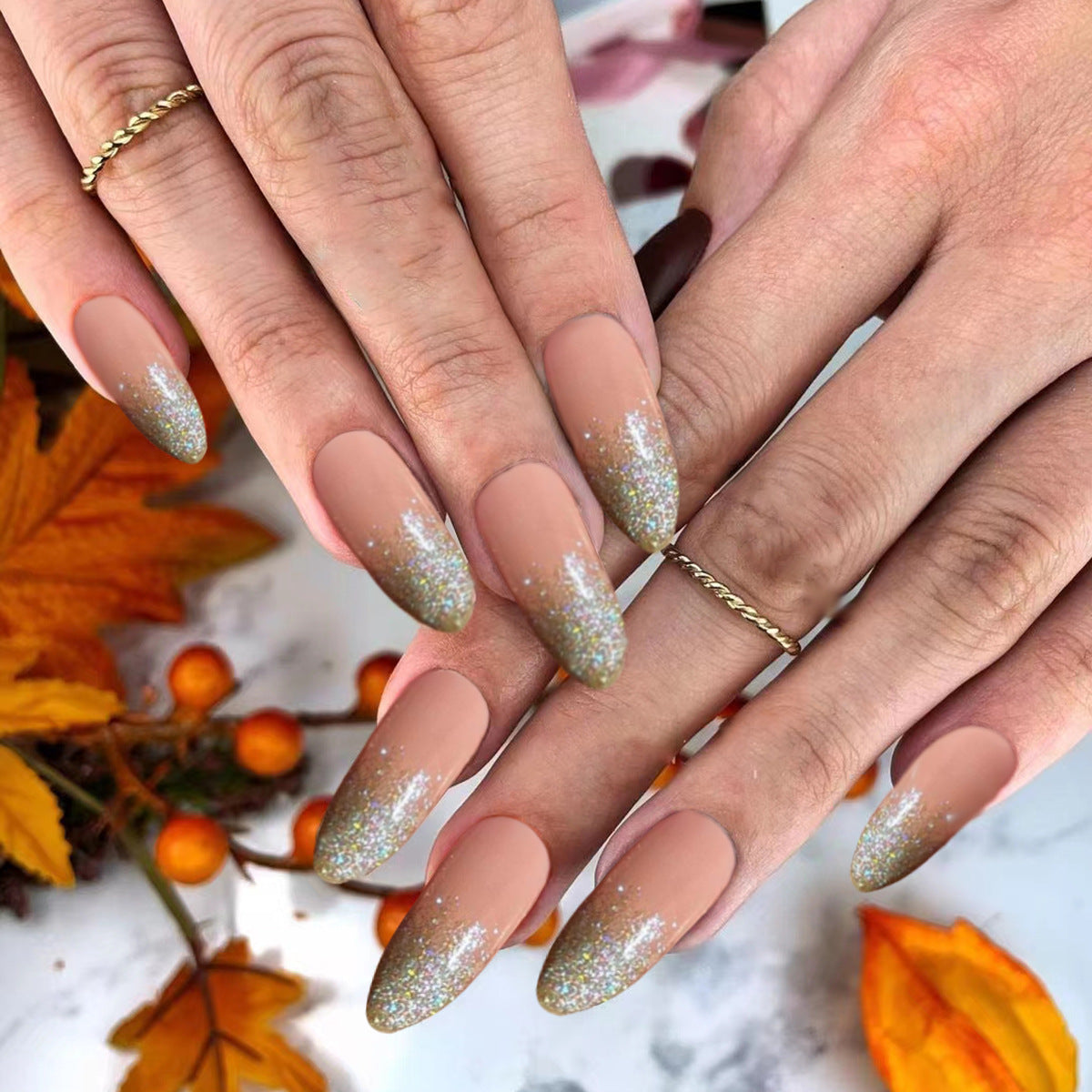 Glitzernde Press-On-Nägel Set Brehn