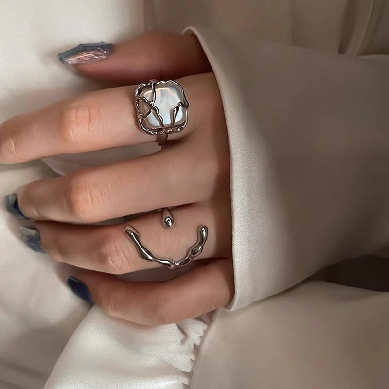 Stilvoller Ring mit Organischem Design Brehn