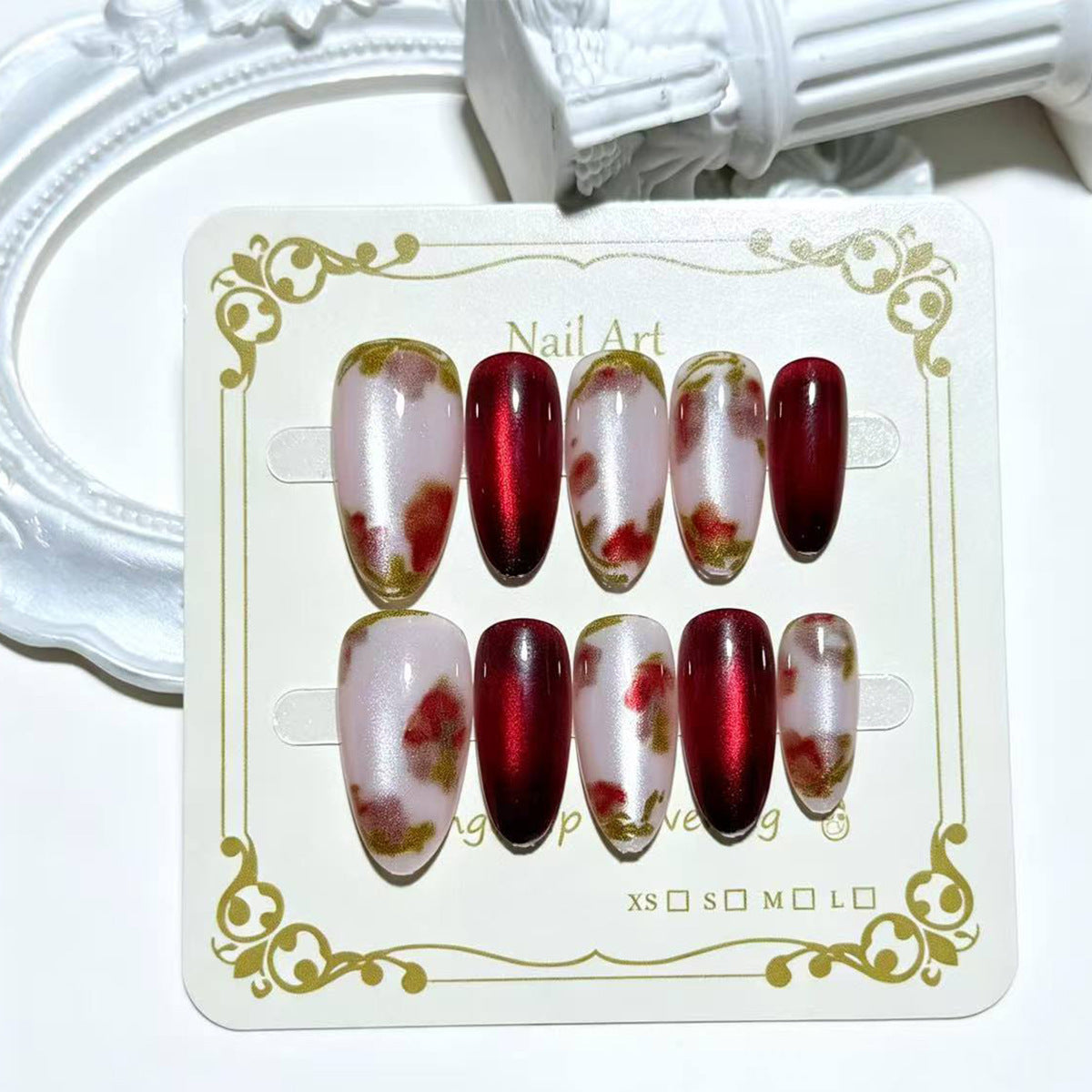 Premium Decorative Floral Press-On Nail Art Brehn