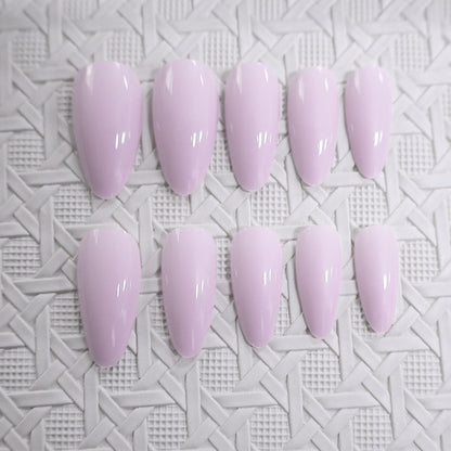 Stylische, langlebige Nail Art Brehn