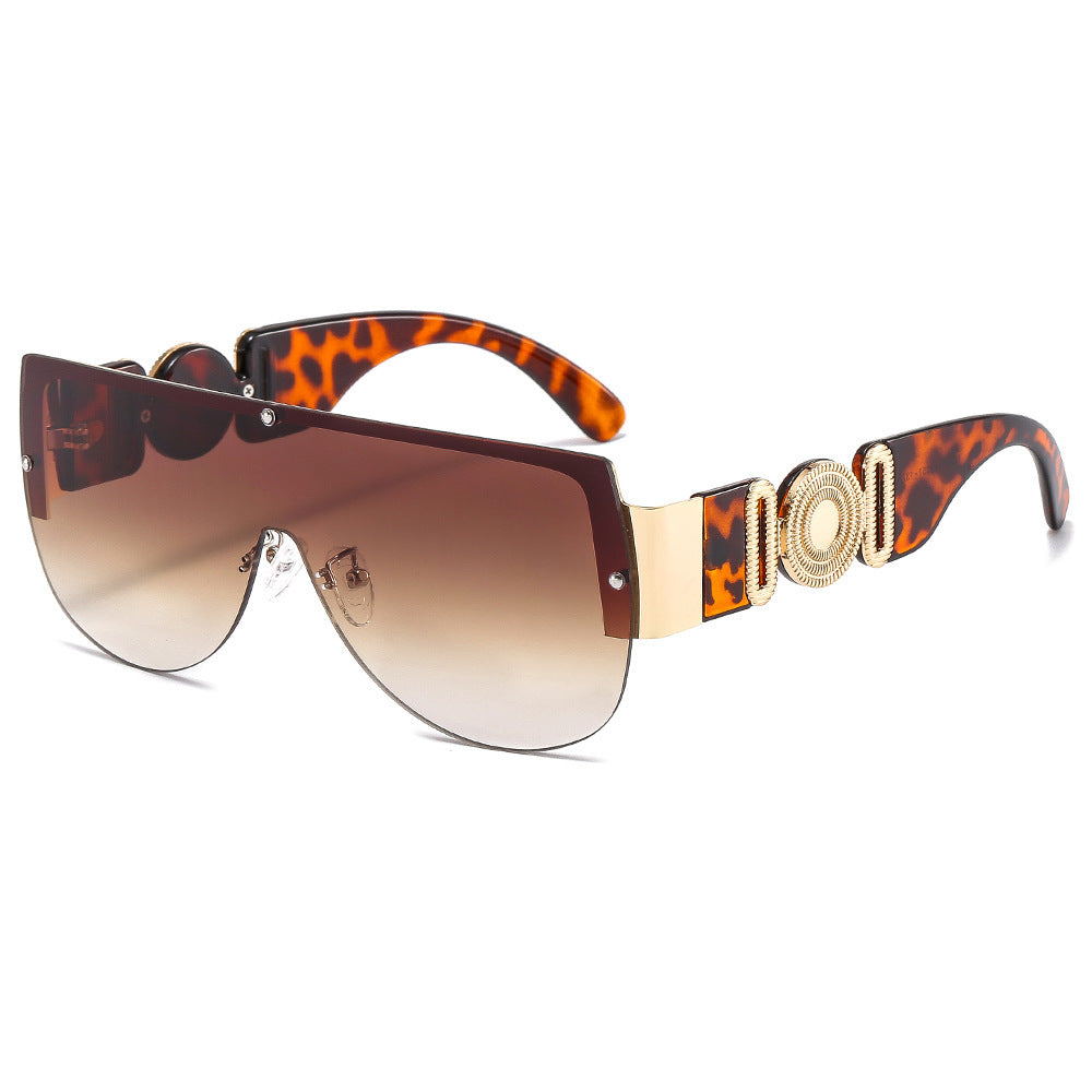 Damen oversized Sonnenbrille mit luxuriösem Goldakzent Brehn