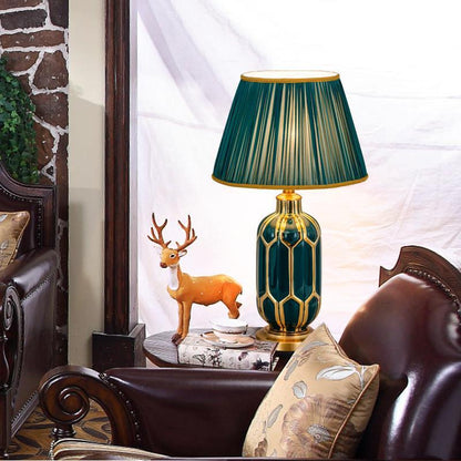 Elegante dekorative Tischlampe