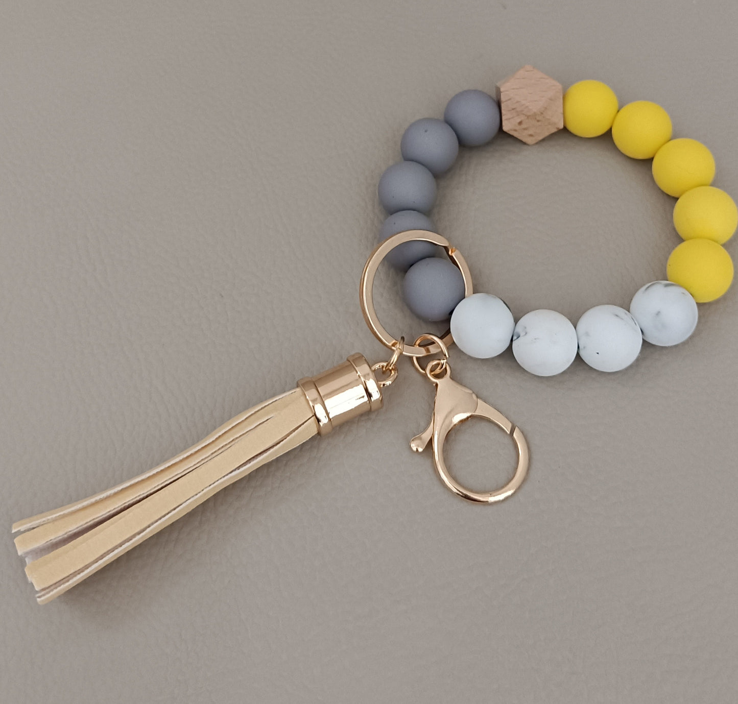 Stylische Schlüsselanhänger-Armband Brehn