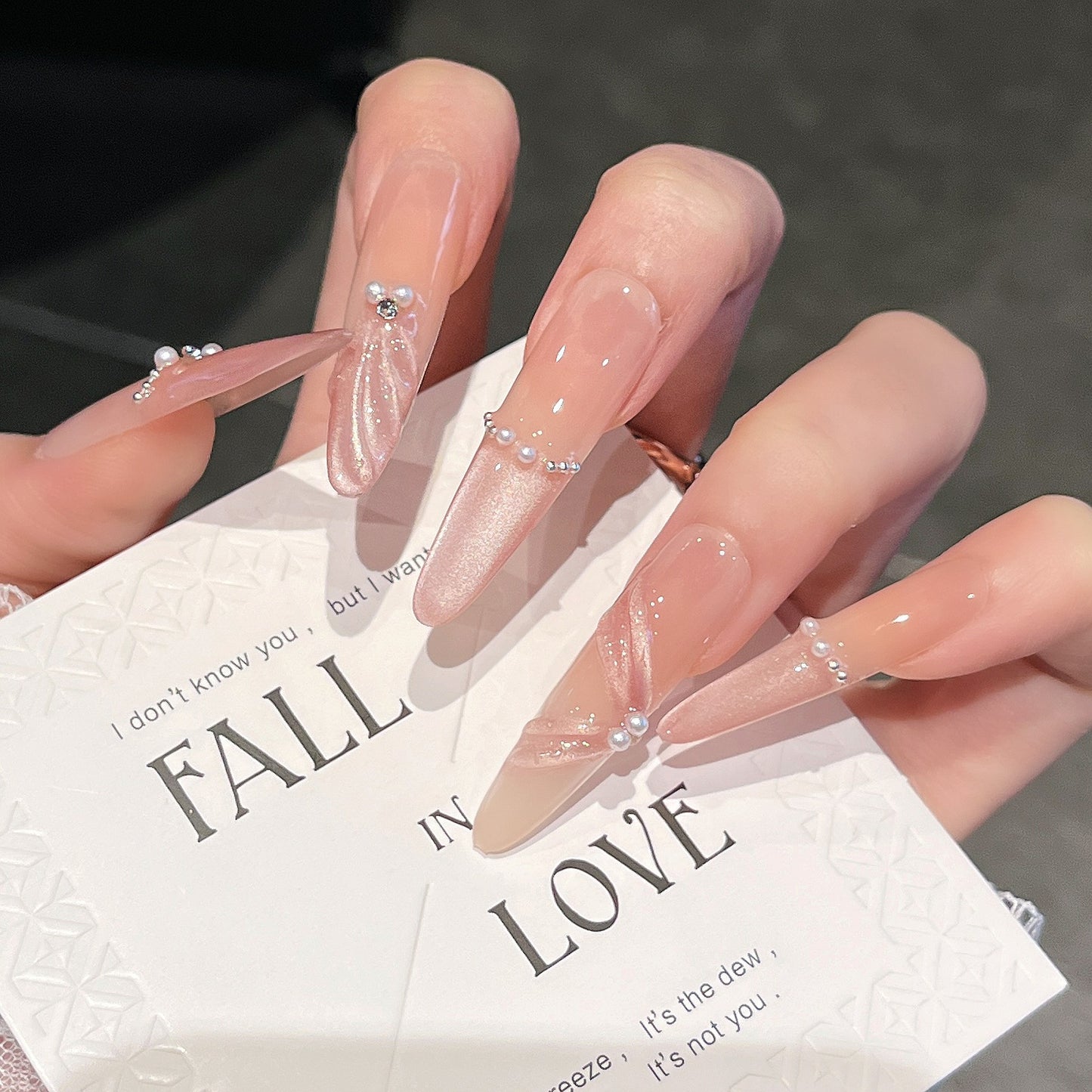 Elegante 3D dekorative Aufklebe-Nagelverlängerungen Brehn