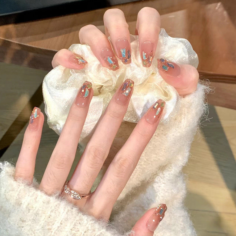 Elegante Nagelpflege Brehn