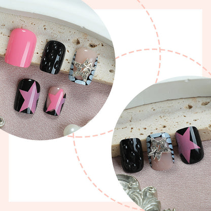 Kunstnagelset mit buntem Design und kreativen Details Brehn