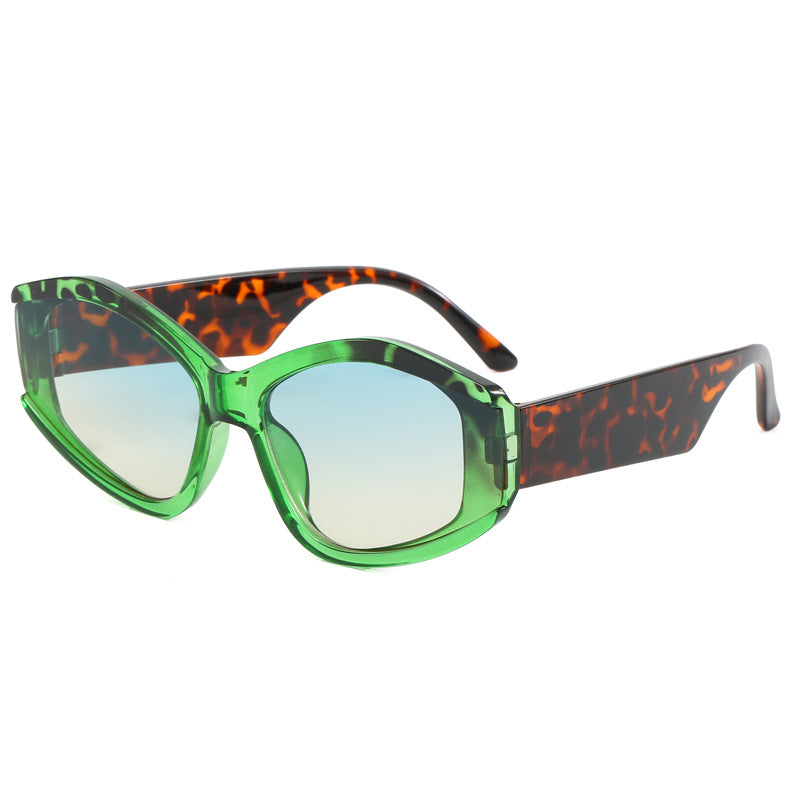 Damen modische Sonnenbrille mit markantem, futuristischem Design Brehn