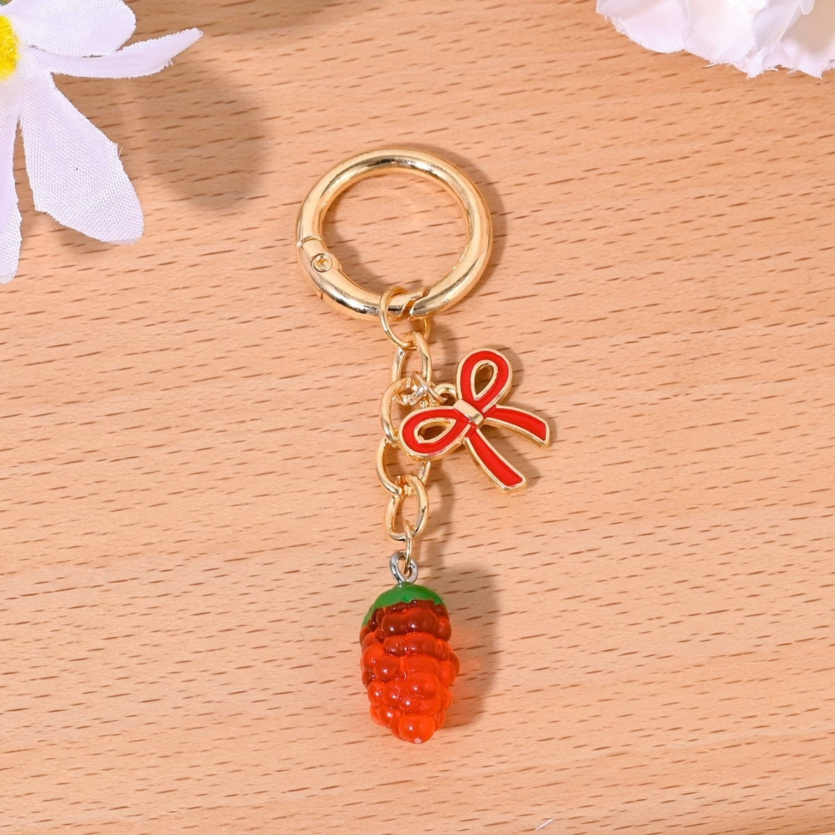 Schlüsselanhänger mit Fruchtigem Erdbeer-Design Brehn