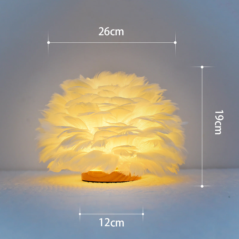 Federleich Blühende Tischlampe