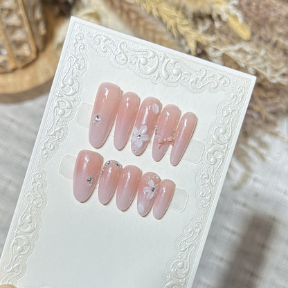 Florales Press-On Nagelkunst-Set Brehn