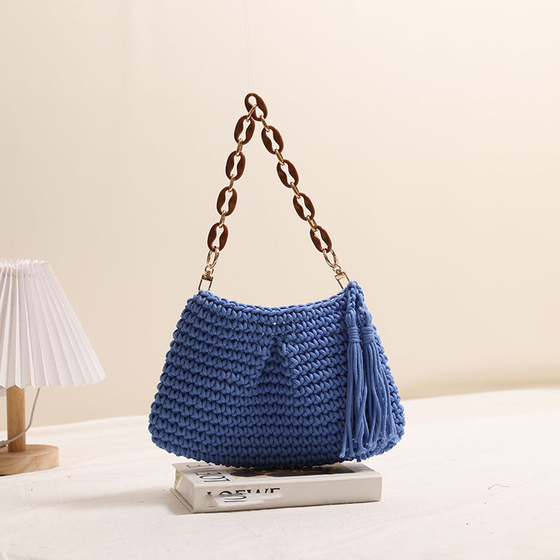 Damen Handgefertigte Schultertasche mit Kettenakzenten Brehn
