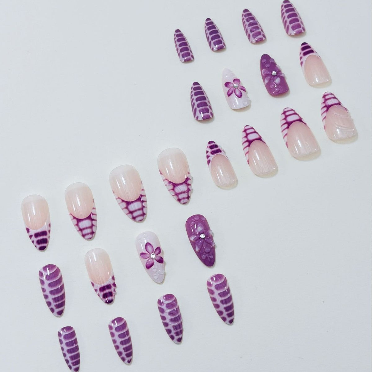 Premium Floral Press-On Nails Brehn