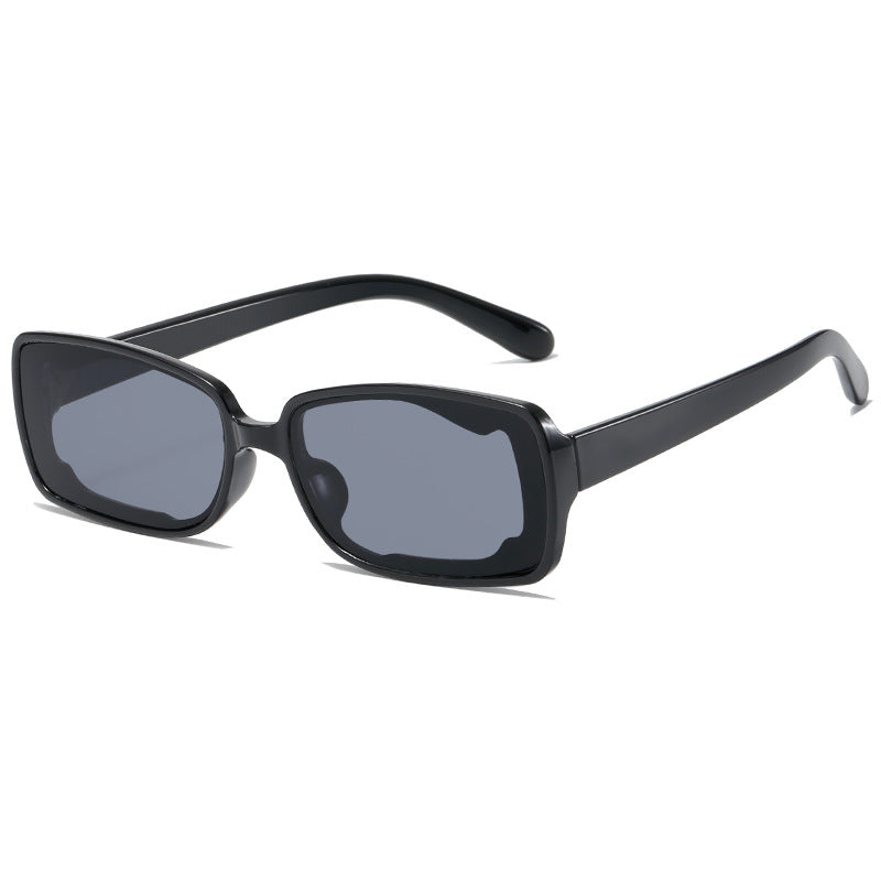 Damen modische Sonnenbrille mit futuristischem Design Brehn