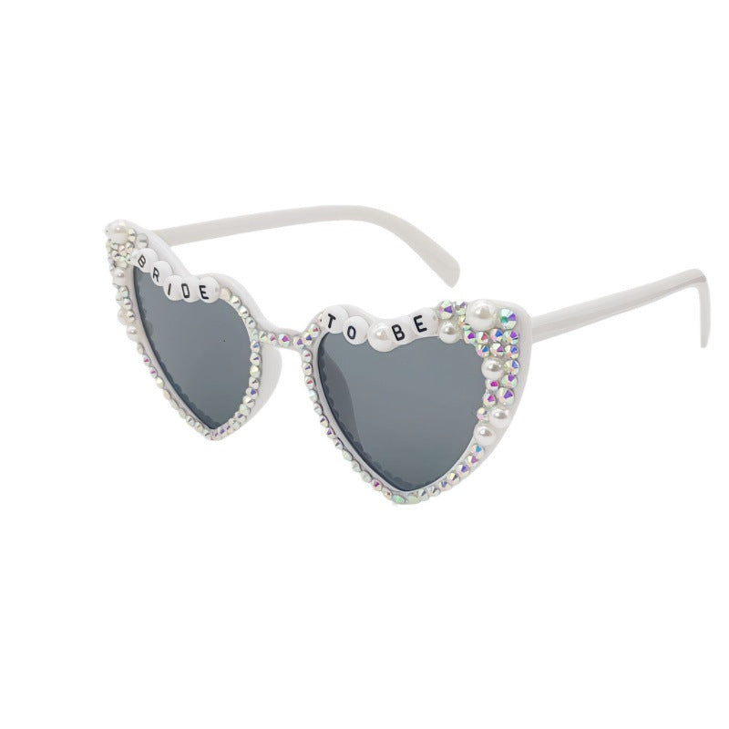 Damen Herzförmige Sonnenbrille mit außergewöhnlichem Dekor Brehn