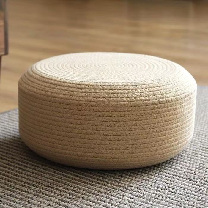 Handgefertigter Sitzpouf Brehn