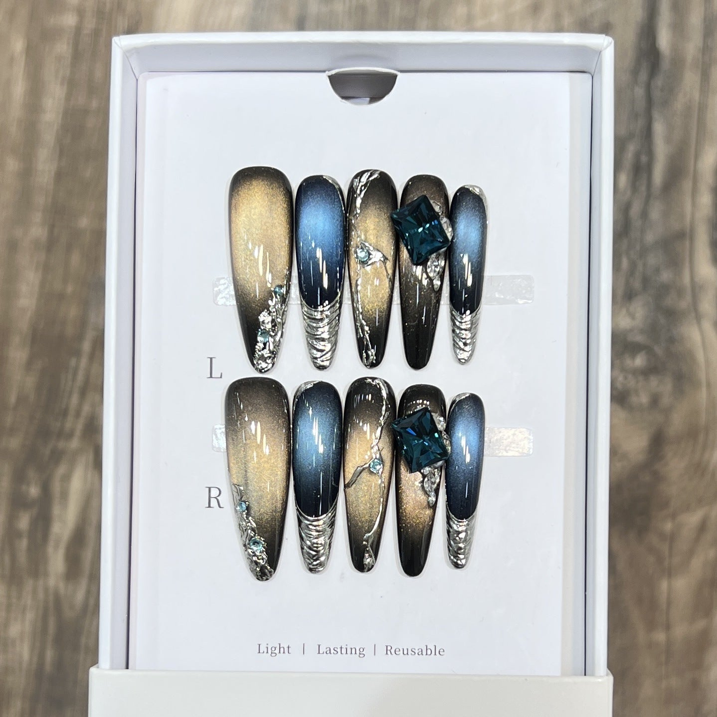 Stiletto Nagelkunst Set mit Galaktischem Design Brehn