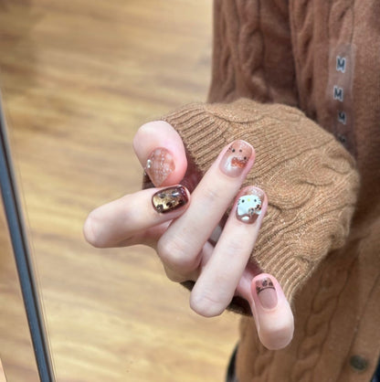 Kreative Kunstnägel mit niedlichen Tiermotiven Brehn