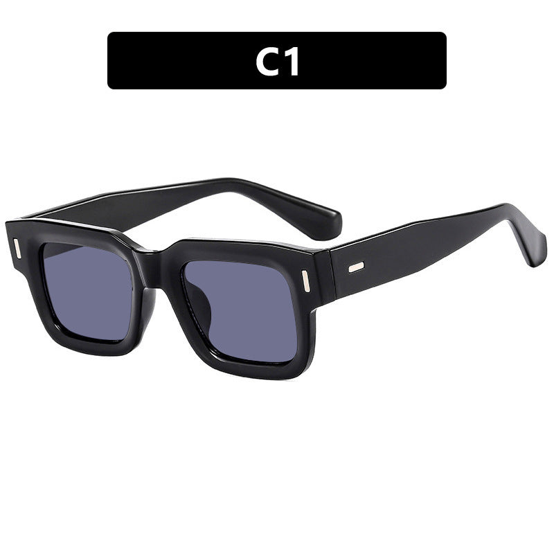 Damen stilvolle quadratische Sonnenbrille mit auffälligem Leoprint Brehn