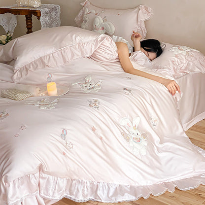 Bestickte Satin-Rüscheneinzelbettdeckenbezug-Set mit Bunny-Applikation