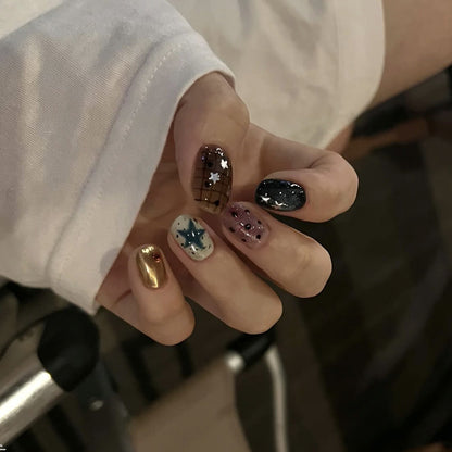 Künstlerisches Nageldesign Kit Brehn