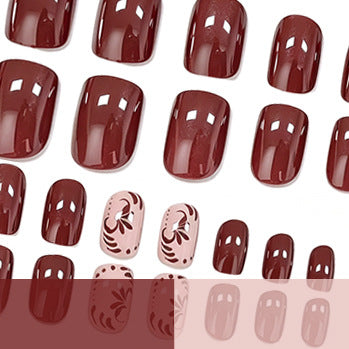Elegante dekorative Nagelkunstverzierungen Brehn