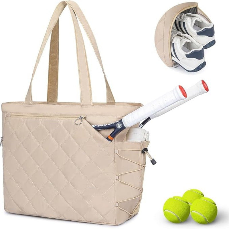 Stylische gesteppte Sporttasche Brehn