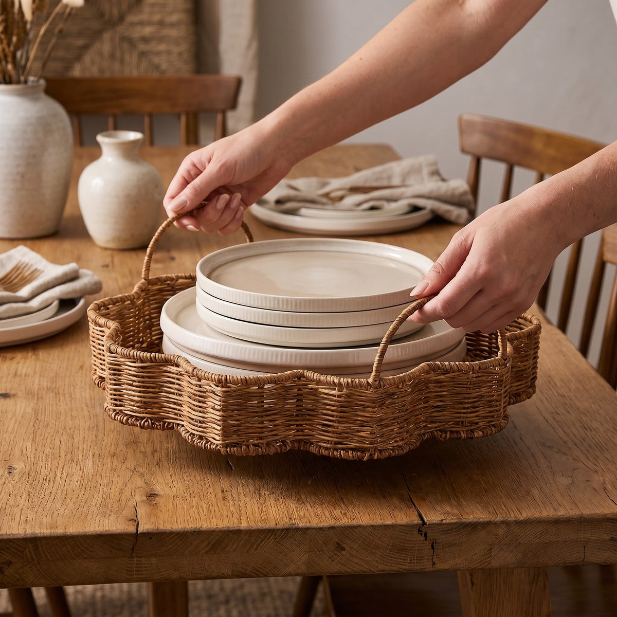 Eleganter Servierkorb aus handgeflochtenem Naturmaterial Brehn