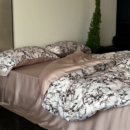 Satin-Bettwäschegarnitur mit Marmor-Print, extra-feinem Satin und Hotelverschluss