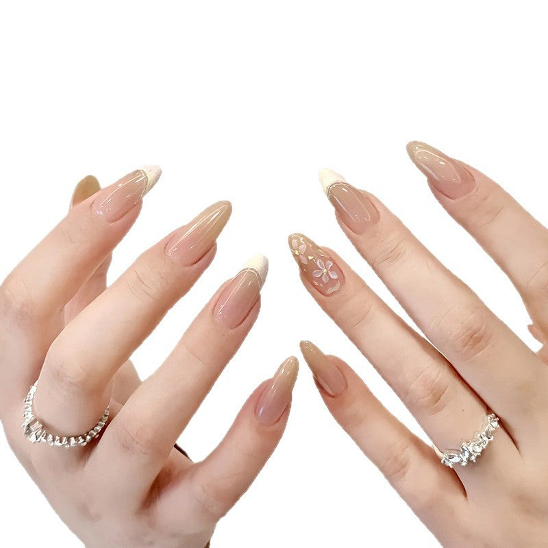 Kunstnägel mit Süßen Tiermotiven und Elegantem French-Tip Brehn