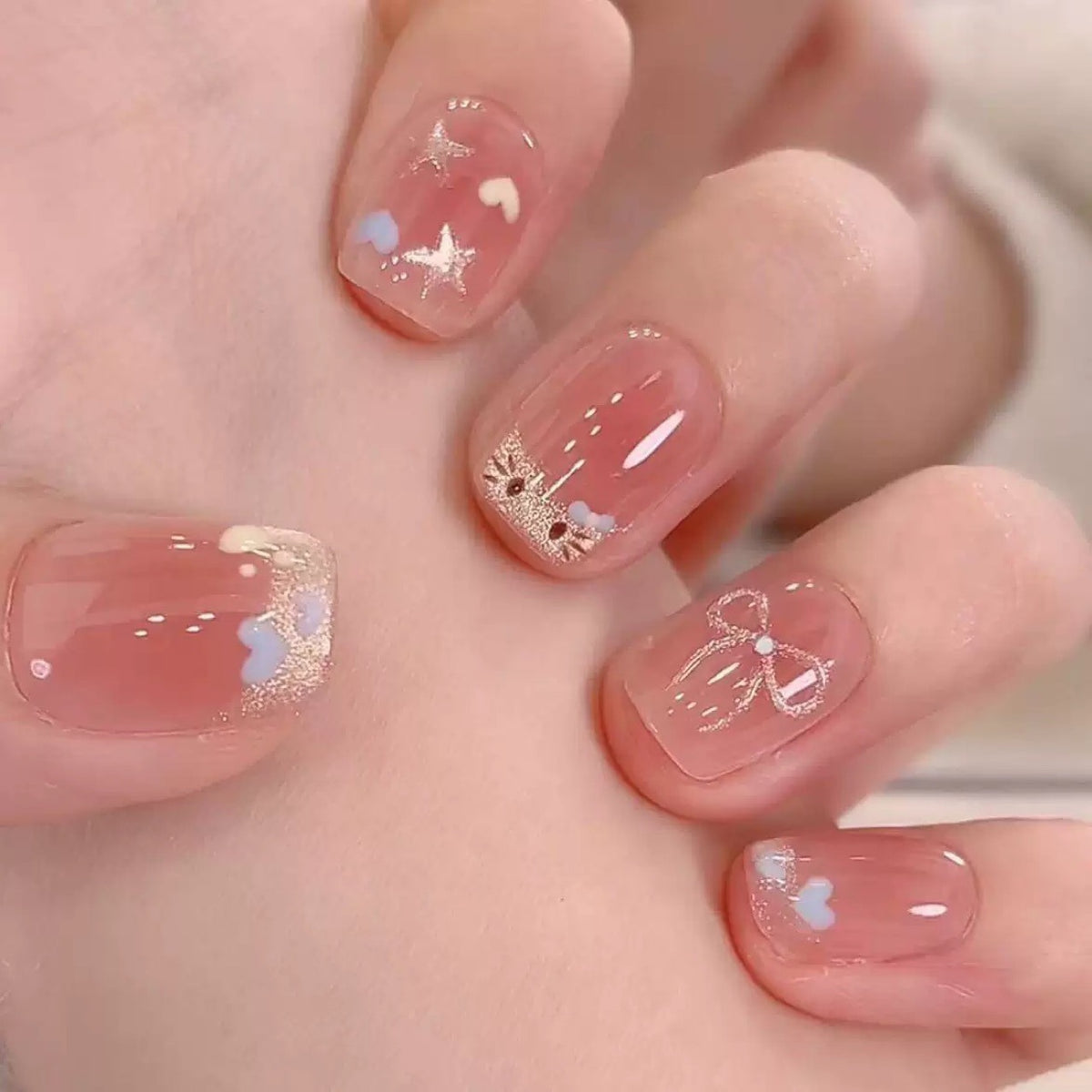 Künstlerisches Nageldesign-Kit