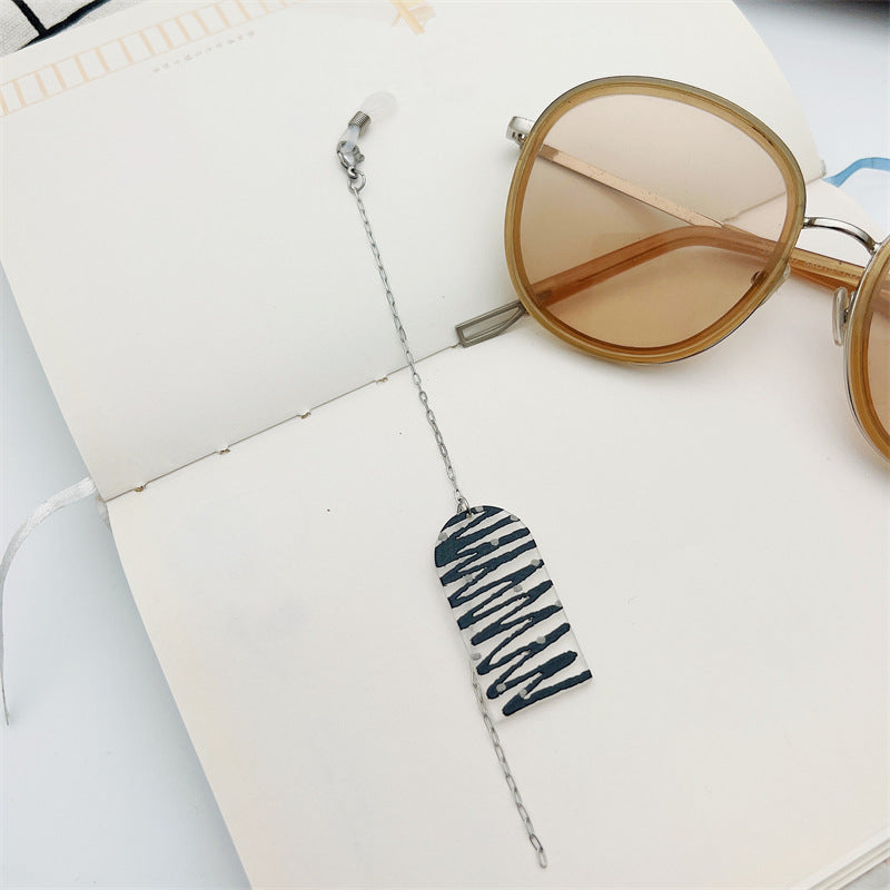 Herz-Design Brillenkettenhalter Brehn