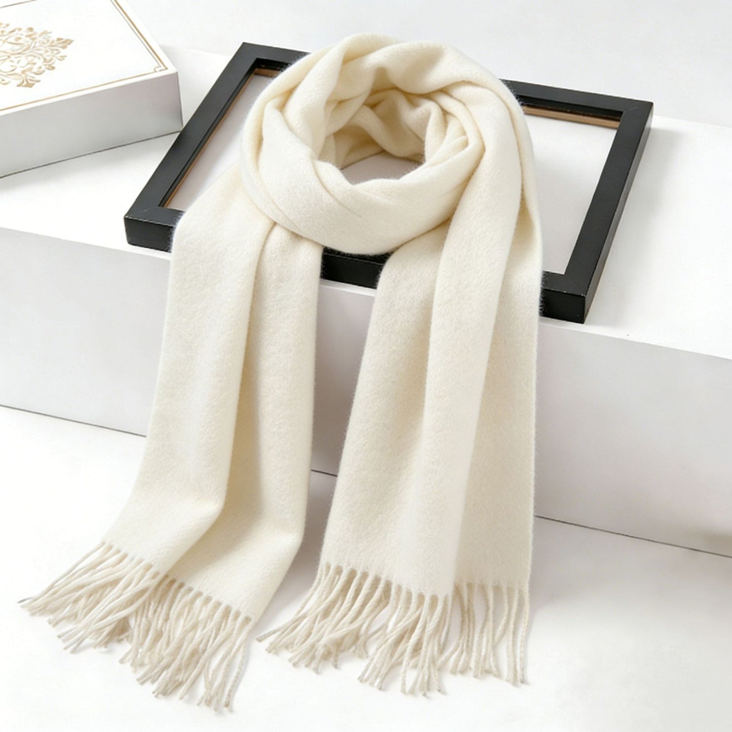 Damen Eleganter Schal aus weichem Kaschmir Brehn