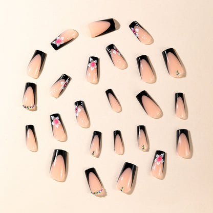 Glamouröse Blumenakzent Stiletto Nagelkunst Verlängerungen Brehn