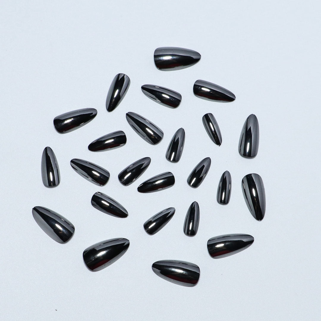 Elegante Gel-Nagelerweiterungen Brehn