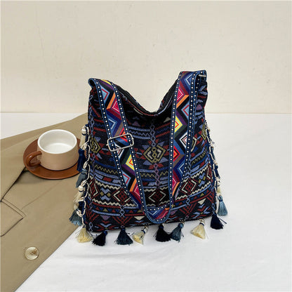 Bohemian Quasten Schultertasche