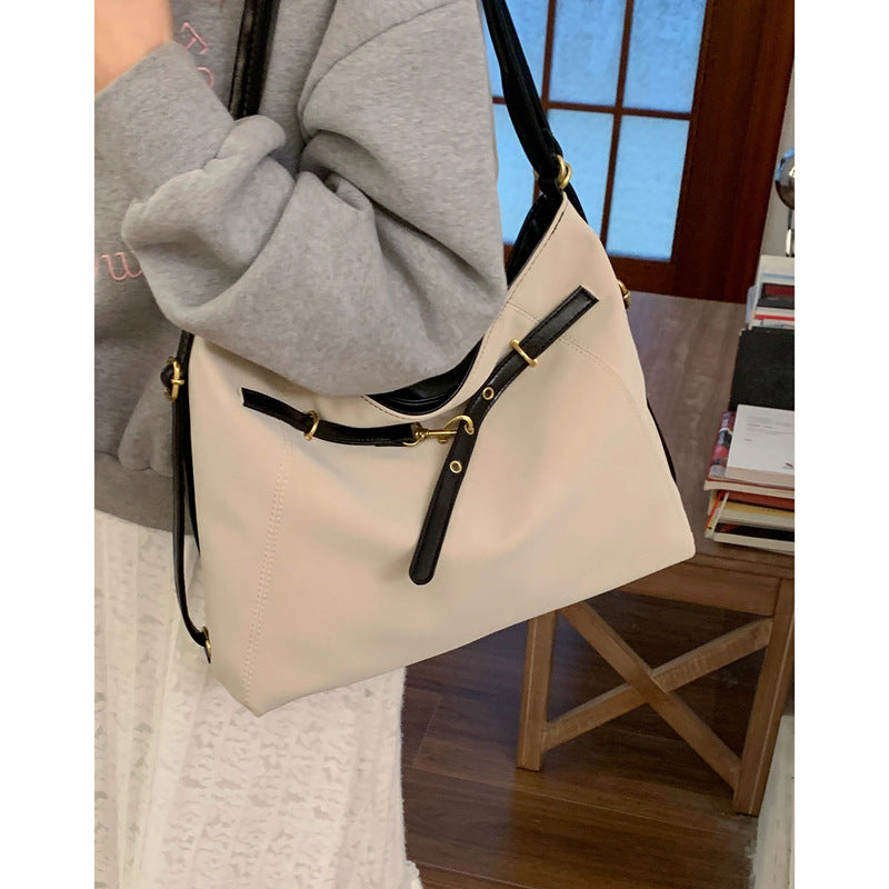 Elegante Schultertasche Brehn