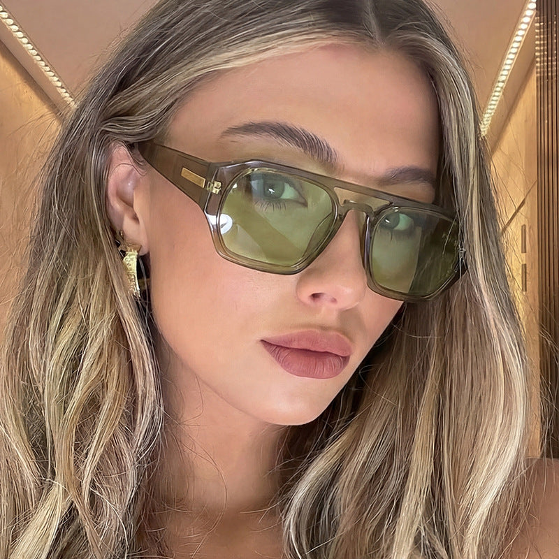 Damen modische rechteckige Brille mit elegantem Metallakzent Brehn