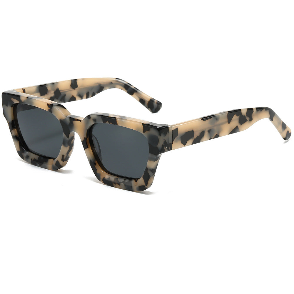 Damen designer Sonnenbrille mit modernem, quadratischem Rahmen und UV-Schutz Brehn