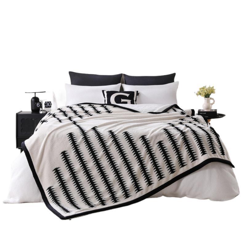 Chic Floral Pattern Wurfdecke Brehn