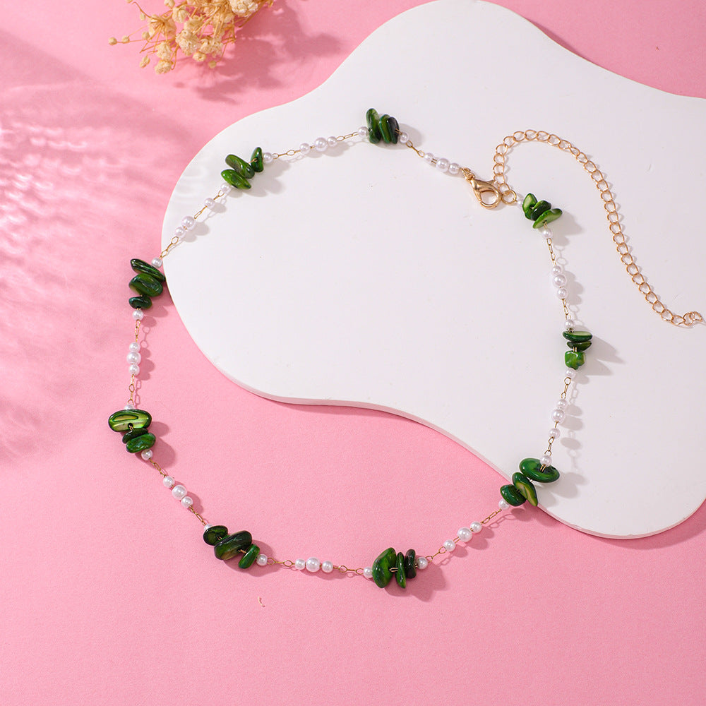 Elegante florale Perlenkette Brehn