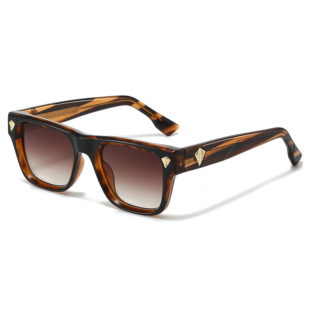 Fette winkelförmige Sonnenbrille Brehn