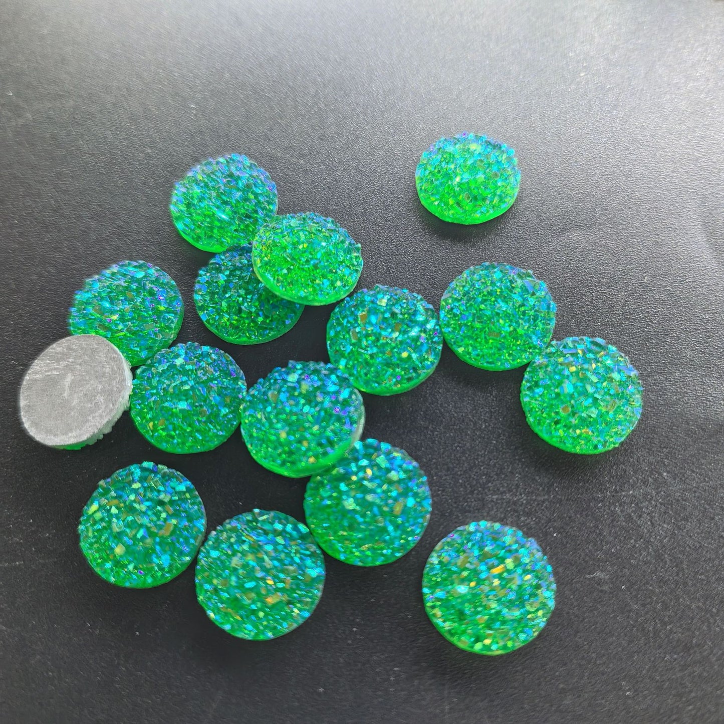 Funkelnde Acrylspiegelsteine Brehn