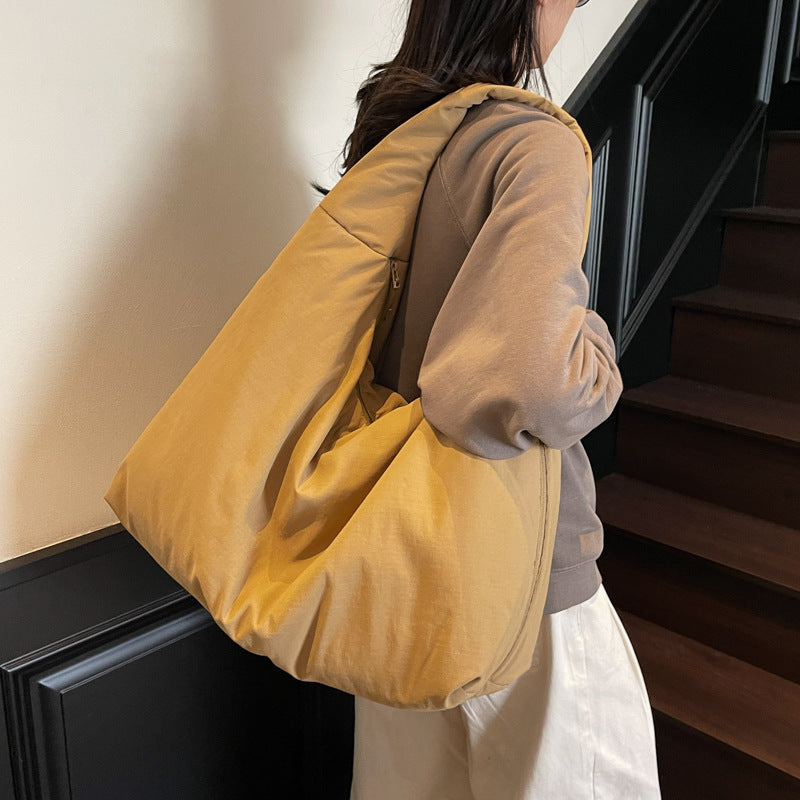 Chic Slouchy Hobo Tasche Brehn