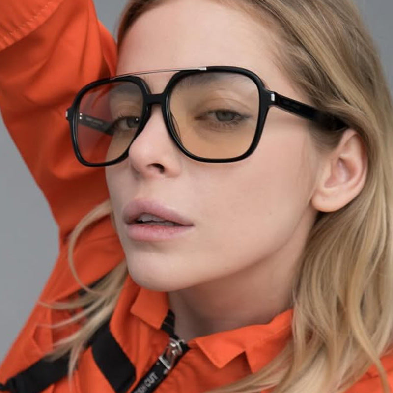 Damen quadratische Sonnenbrille mit schützendem UV-Filter und elegantem Rahmen Brehn