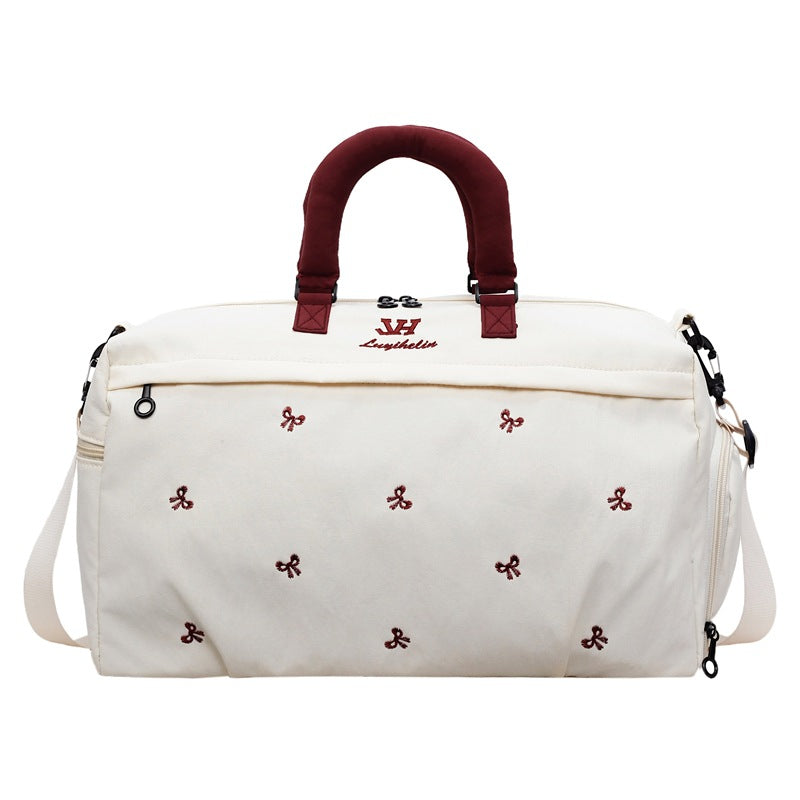 Stylische bestickte Reisetasche