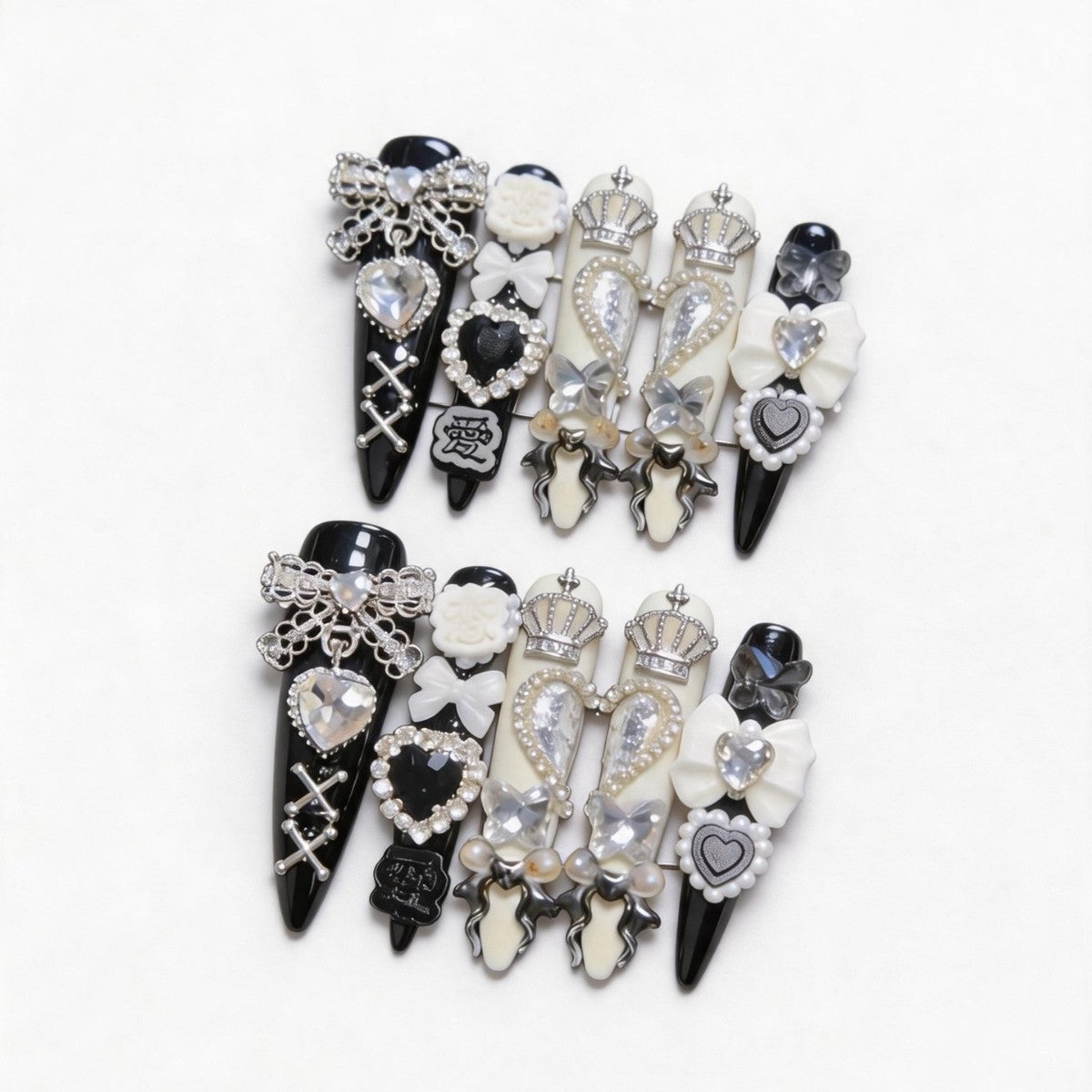 Gothic-inspirierte dekorative Nagelkunst-Clips